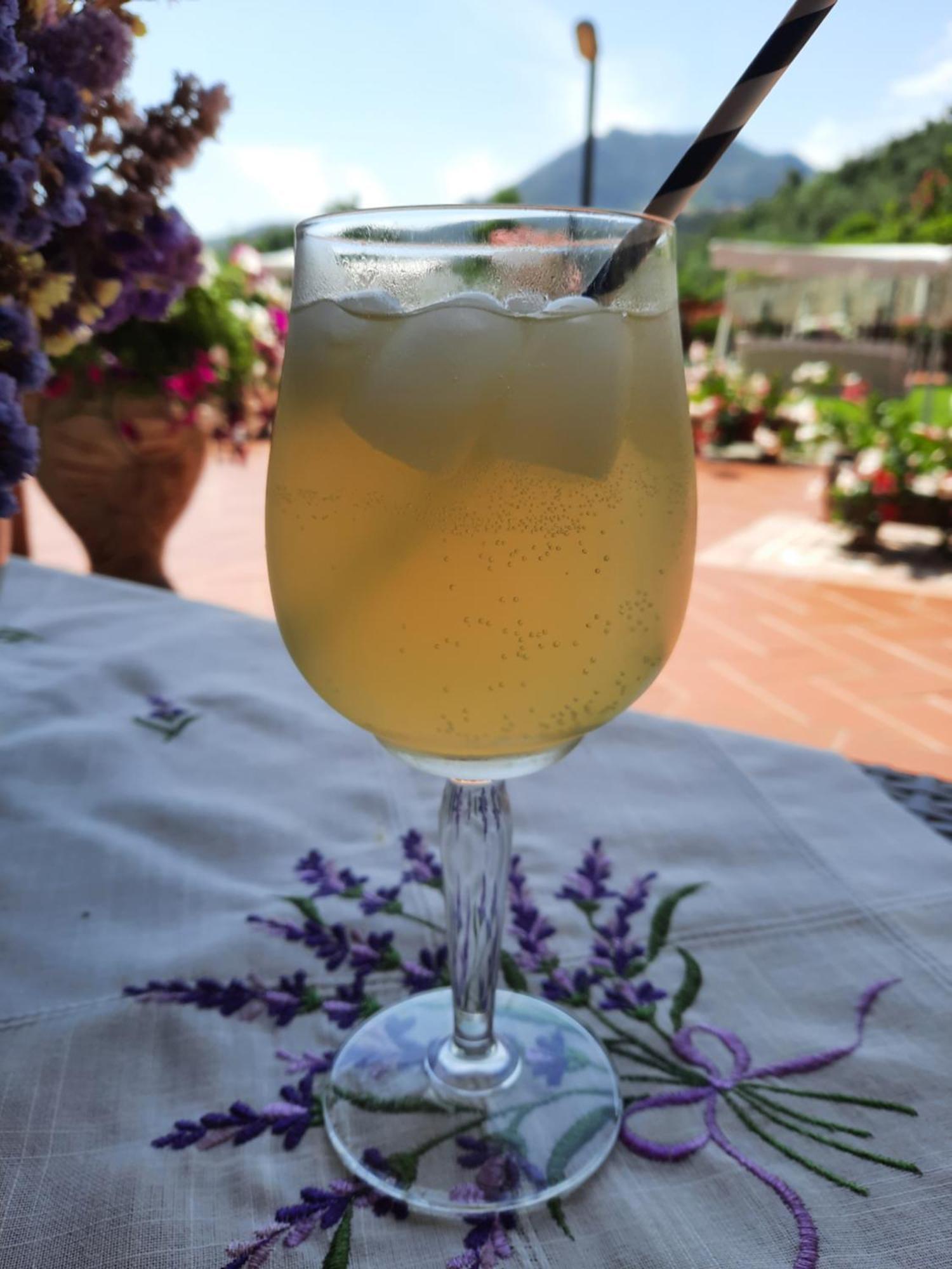 B&B Vignola Леванто Экстерьер фото